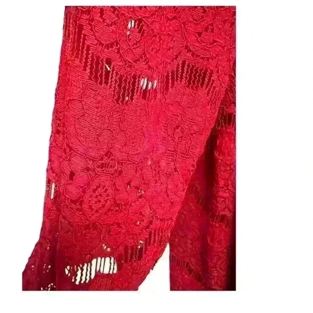 V Cristina Red Lace Tunic.  Pre Owned in Very Good Condition.  Women’s SZ Small - Picture 5 of 6